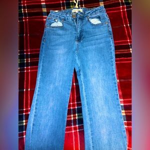Almost famous Size 0 Boot-cut Jeans.